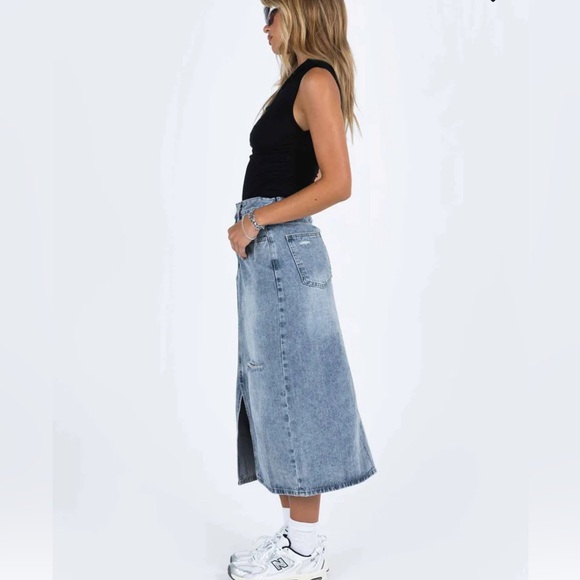 PRINCESS POLLY | Women’s Light Wash Denim Skirt size 6 - Picture 2 of 12